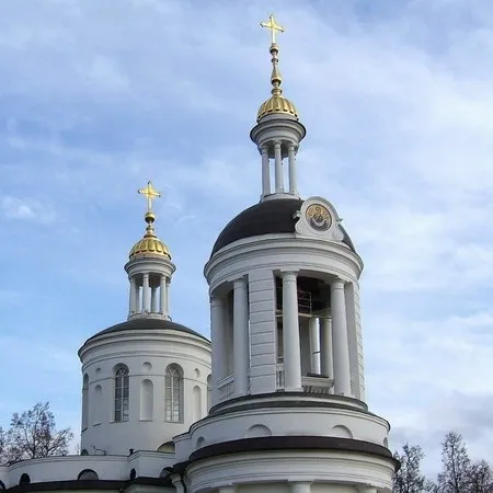 Клас­си­чес­кие ко­лон­ны