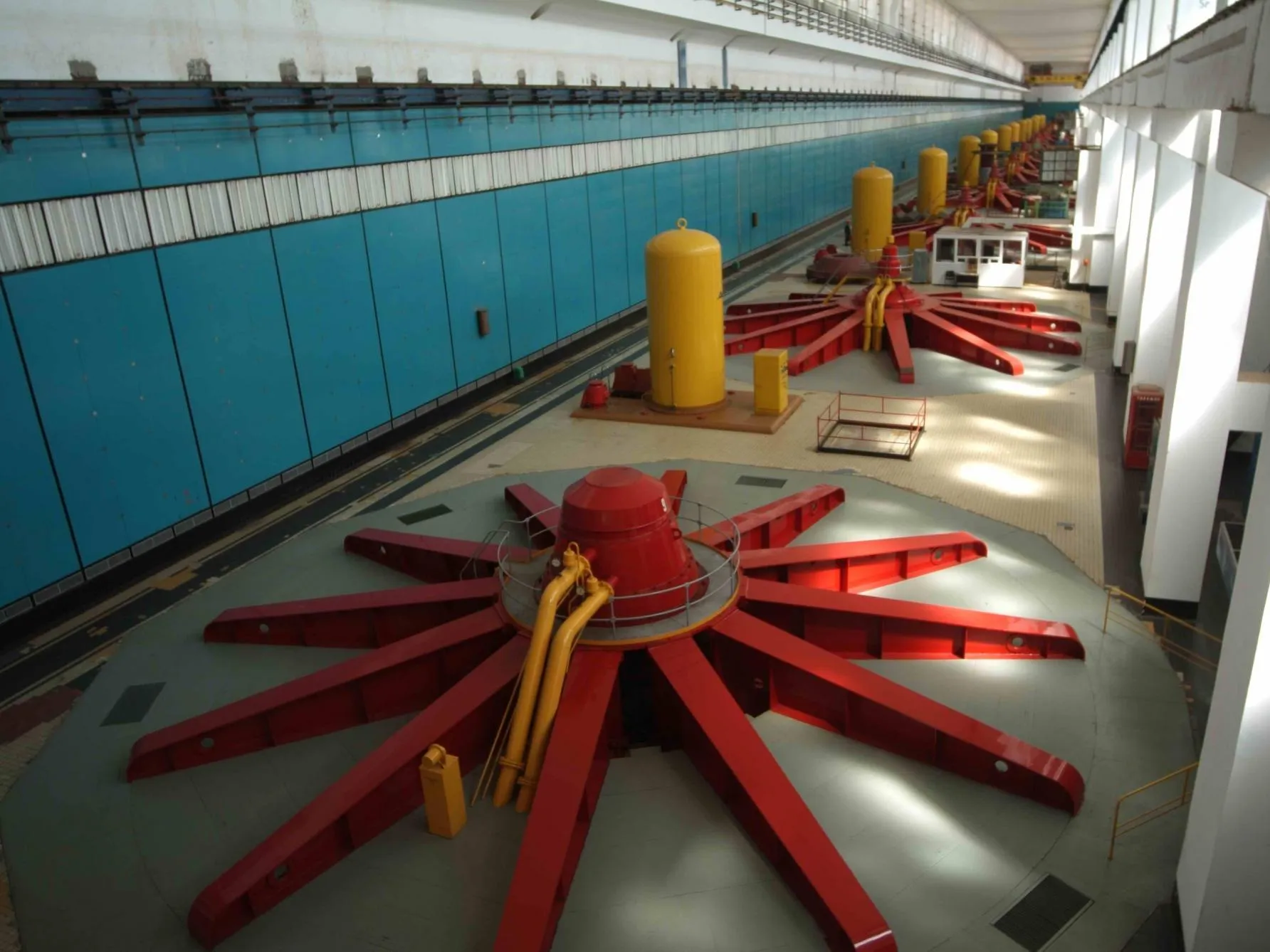 Гид­ро­аг­ре­гаты