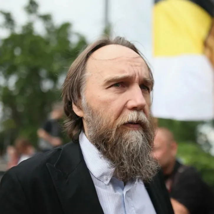 Алек­сандр Дгин