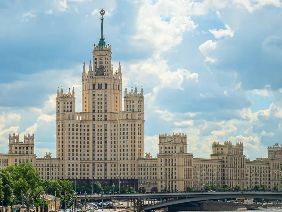 Вы­сот­ные до­ма