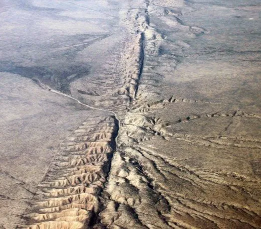 Раз­лом Сан-Ан­дре­ас