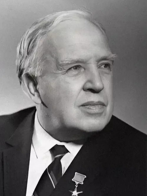 Пётр Алек­сан­дро­вич Ре­бин­дер