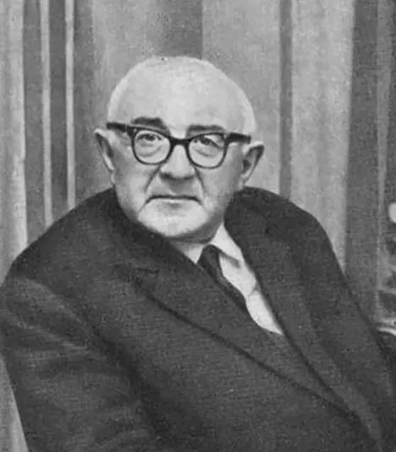 Ава­несов Ру­бен Ива­нович