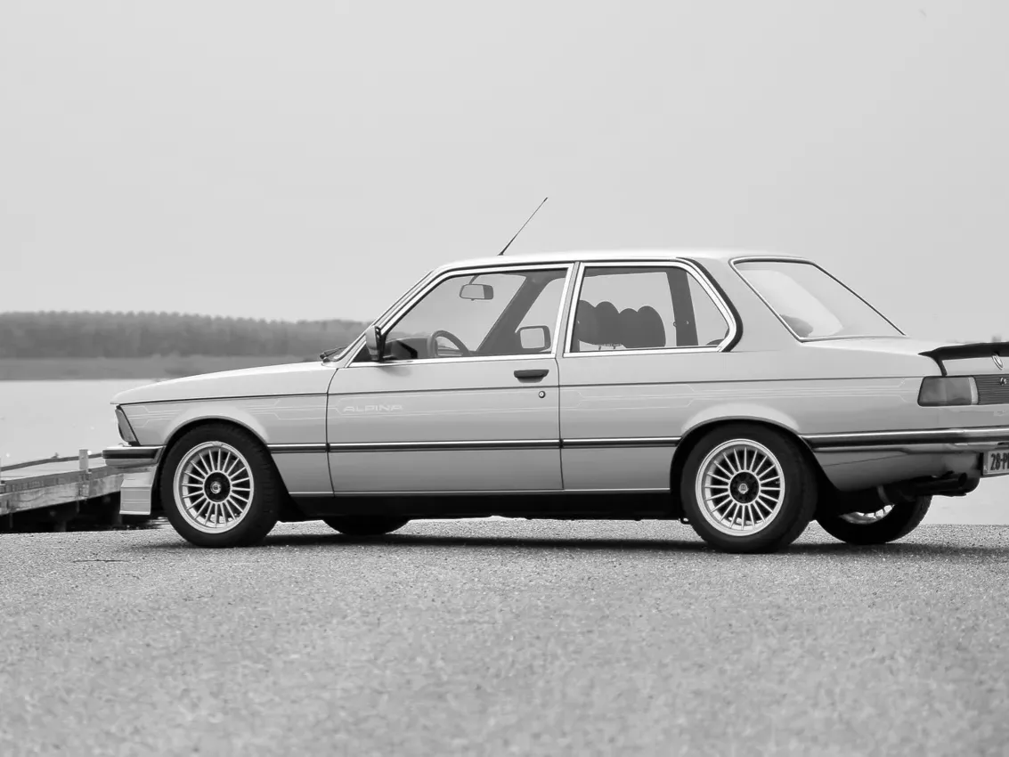 BMW E21